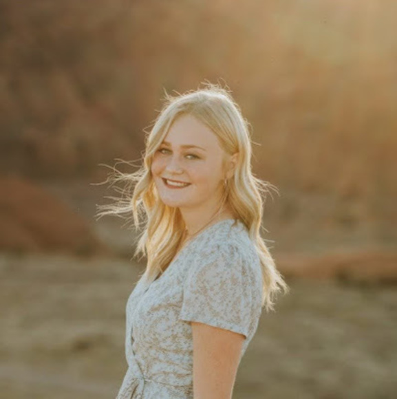 Meet your Posher, Rebecca - Picture 1 of 1